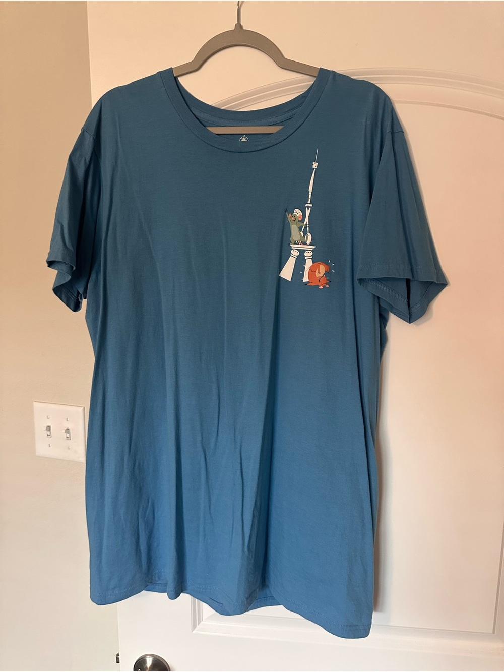 Disney Parks Ratatouille shirt women’s XL like new
